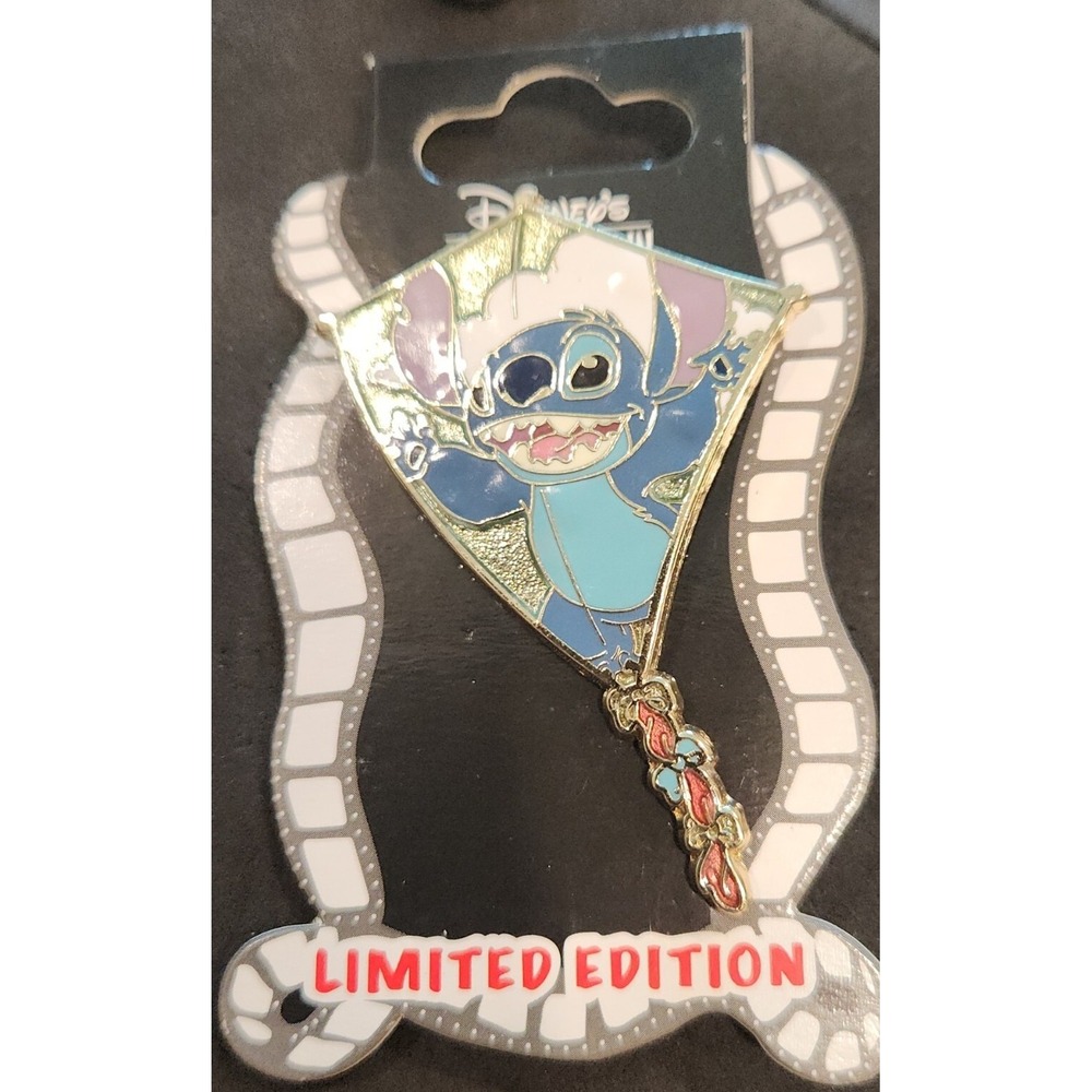 Disney Pin Stitch Kite Flying DSF DSSH Soda‎ Fountain Trading LE 300 00096